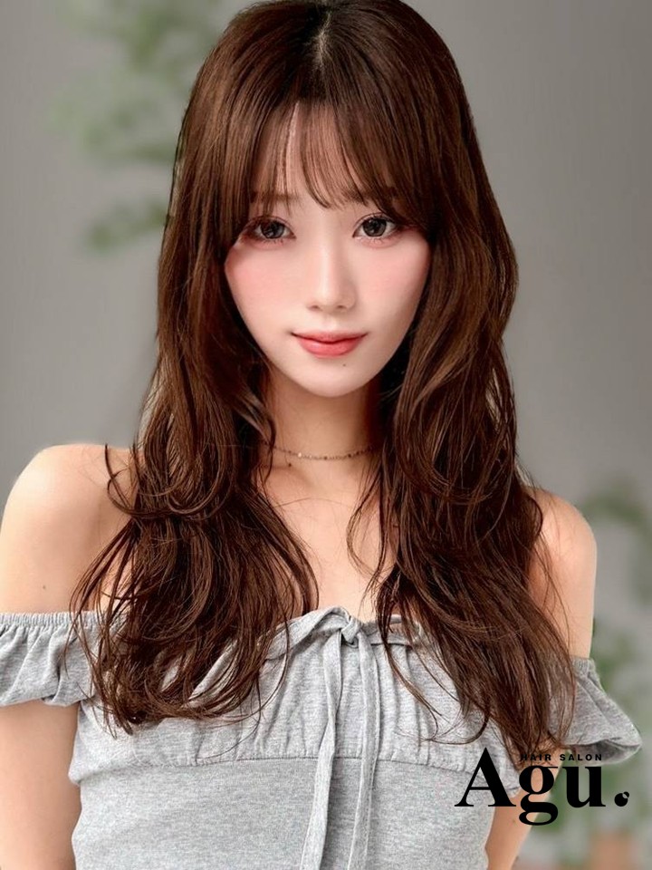 フェミニンレイヤーカット×ミルクティーブラウン